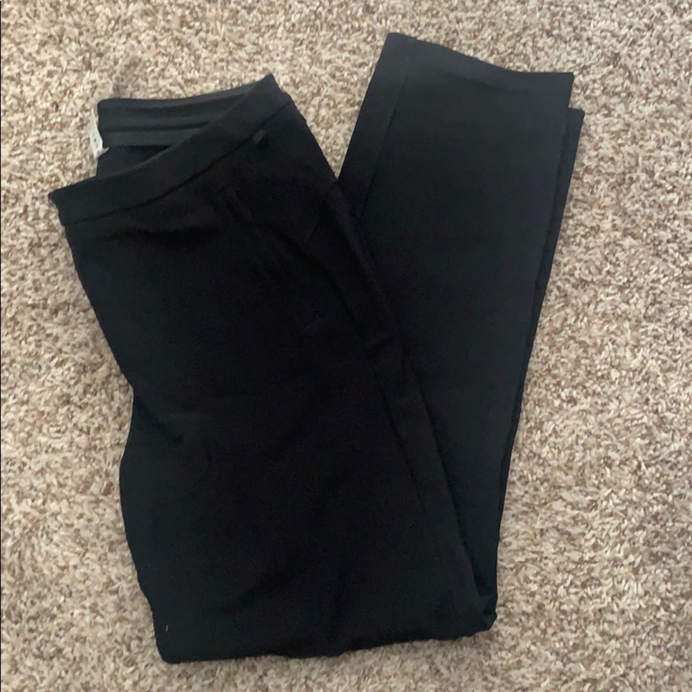 Lululemon City Trek
